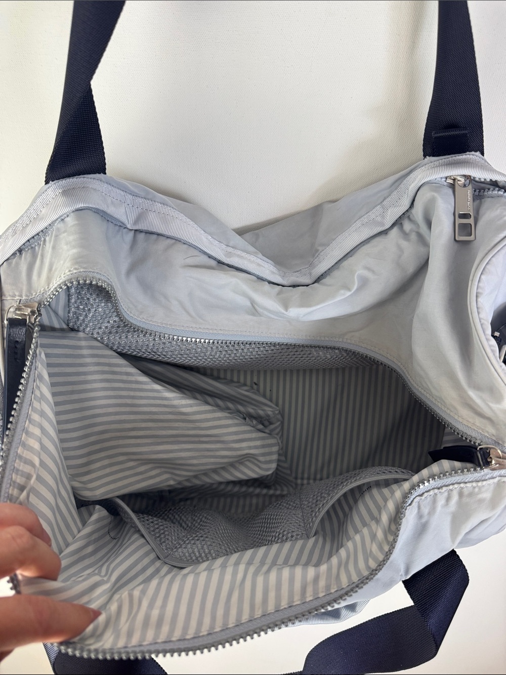 Lululemon Gym Bag - Picture 6 of 7